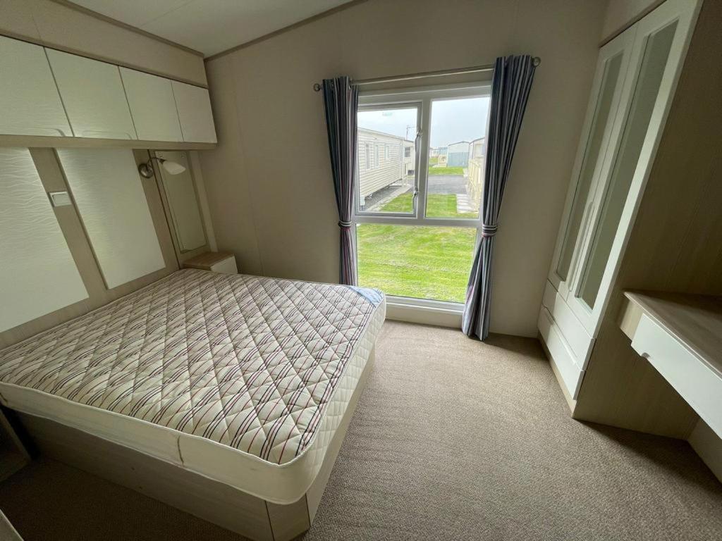 Pg177 Golden Palm Resort 8 Berth Caravan With Decking Chapel Saint Leonards Luaran gambar